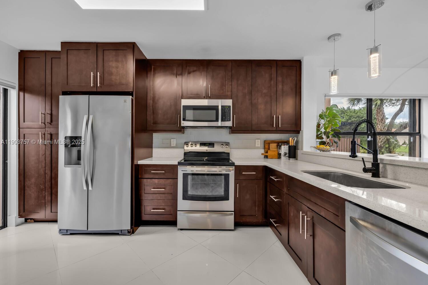 OPTIMA VILLAGE I-D CONDO - Residential Lease