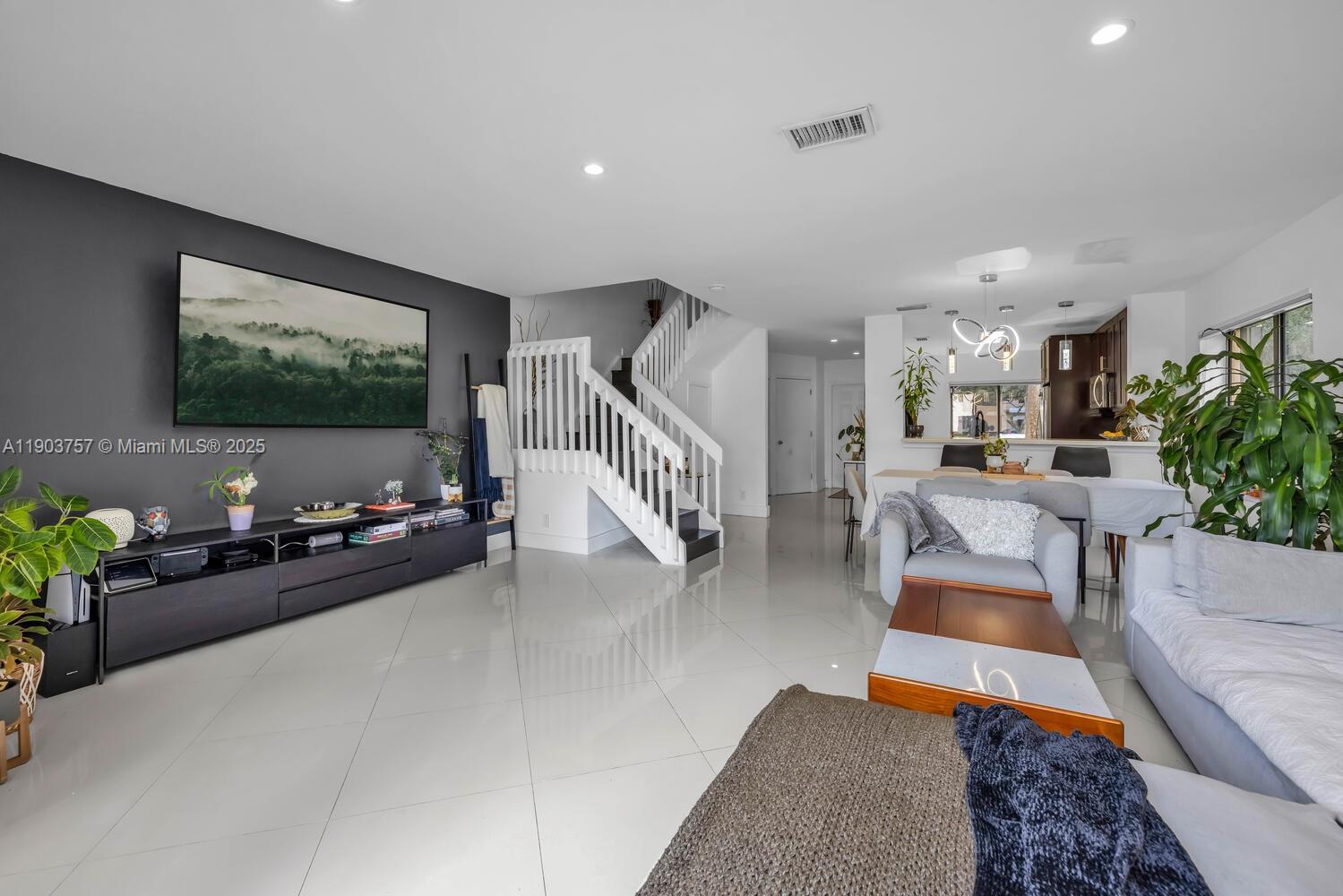 OPTIMA VILLAGE I-D CONDO - Residential Lease