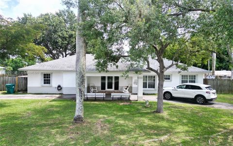Single Family Residence in Homestead FL 16925 300th St St.jpg