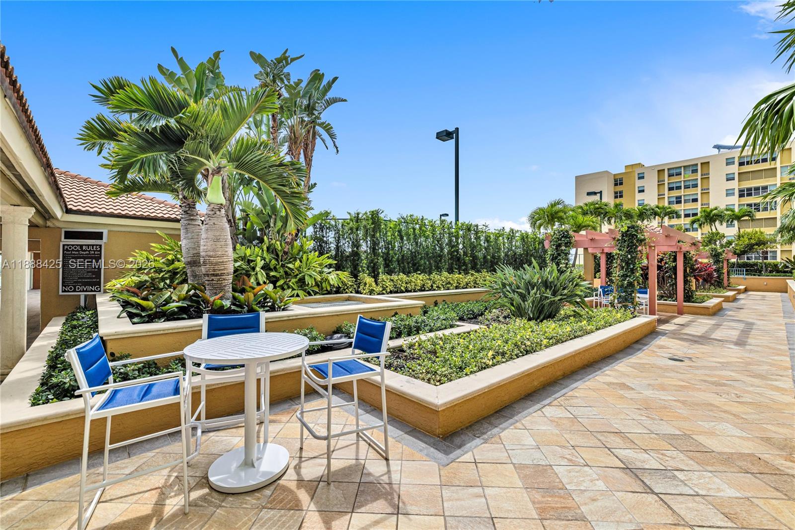 YACHT CLUB AT PORTOFINO C - Residential