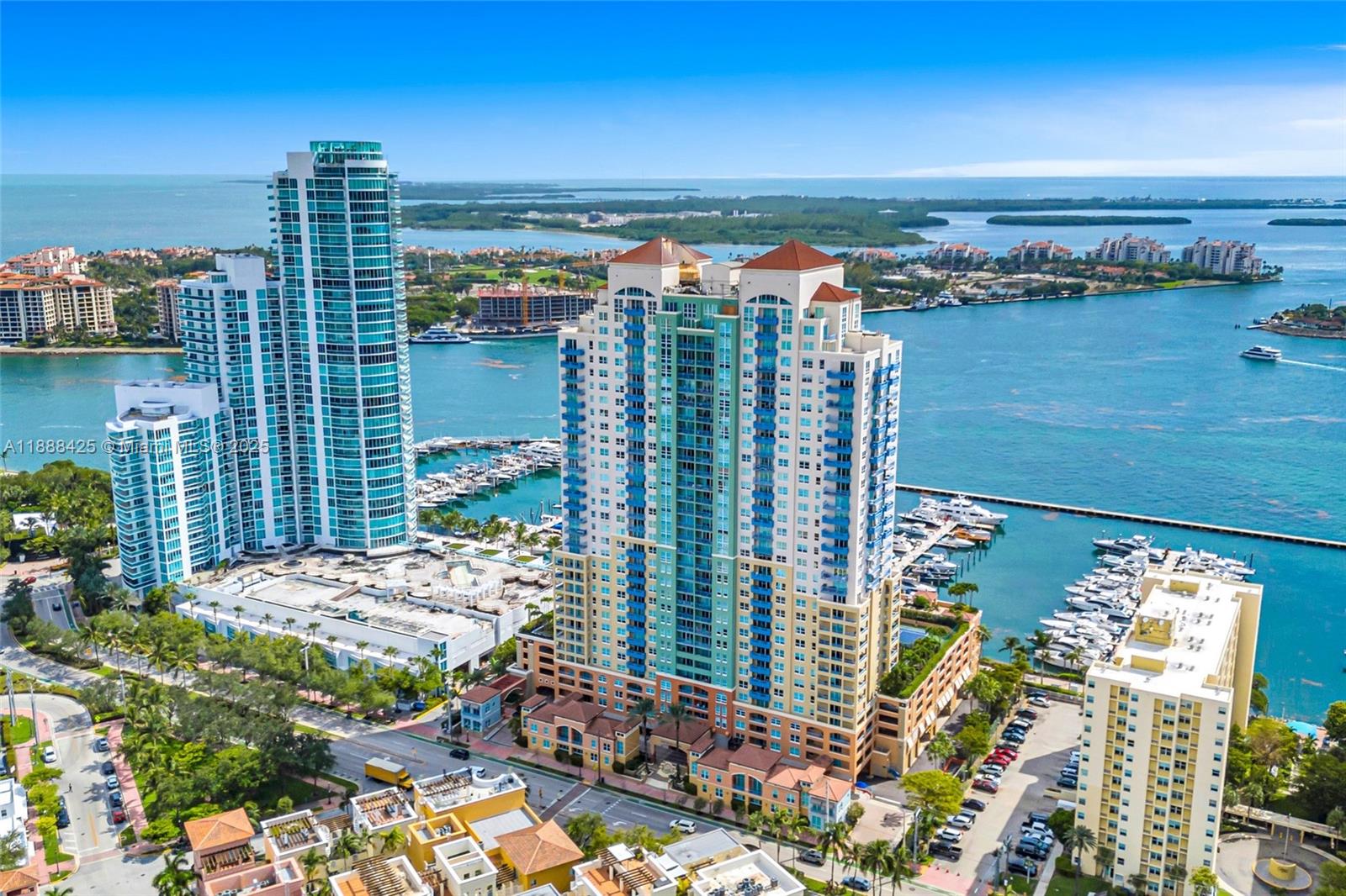 YACHT CLUB AT PORTOFINO C - Residential