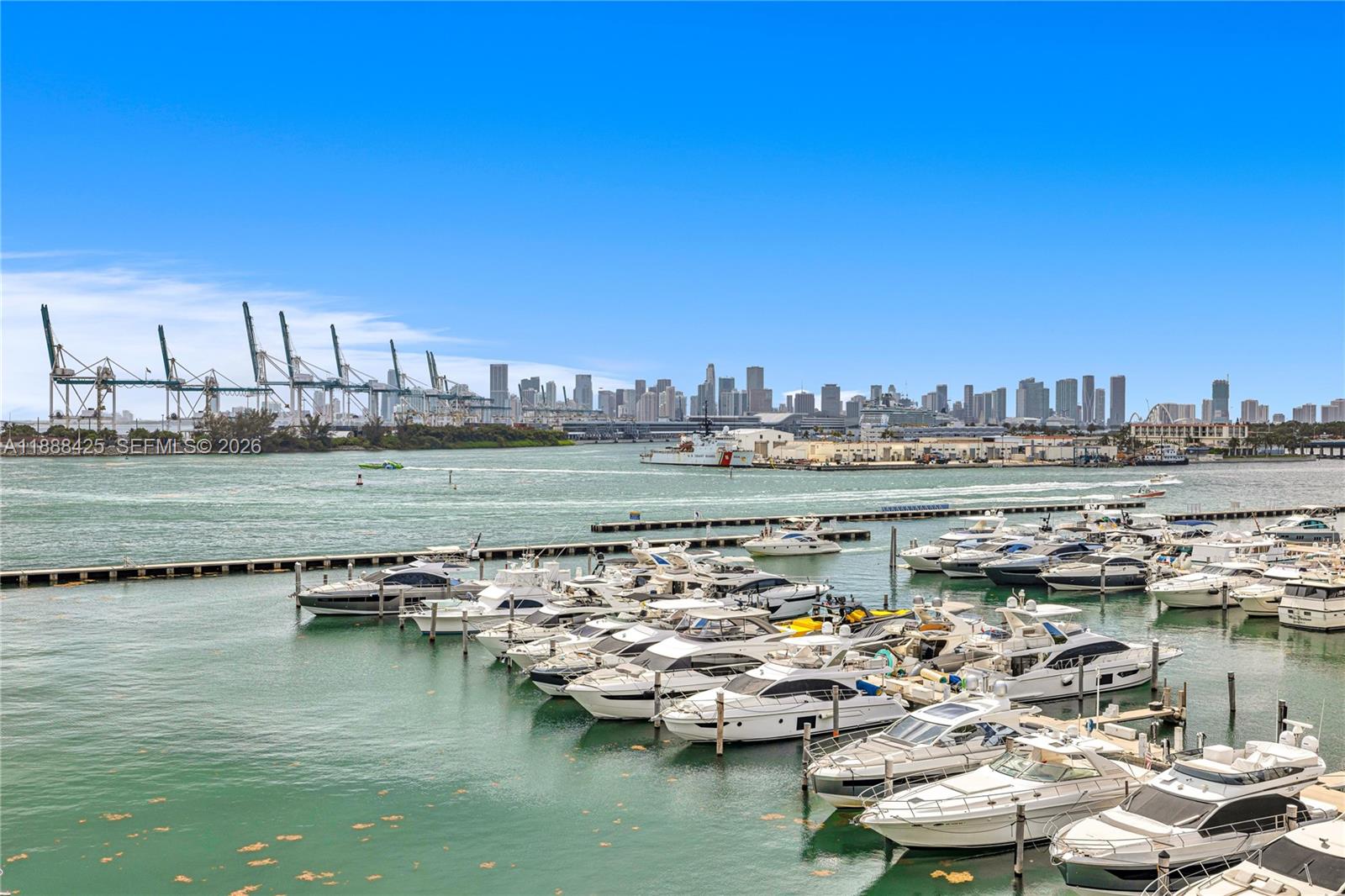 YACHT CLUB AT PORTOFINO C - Residential