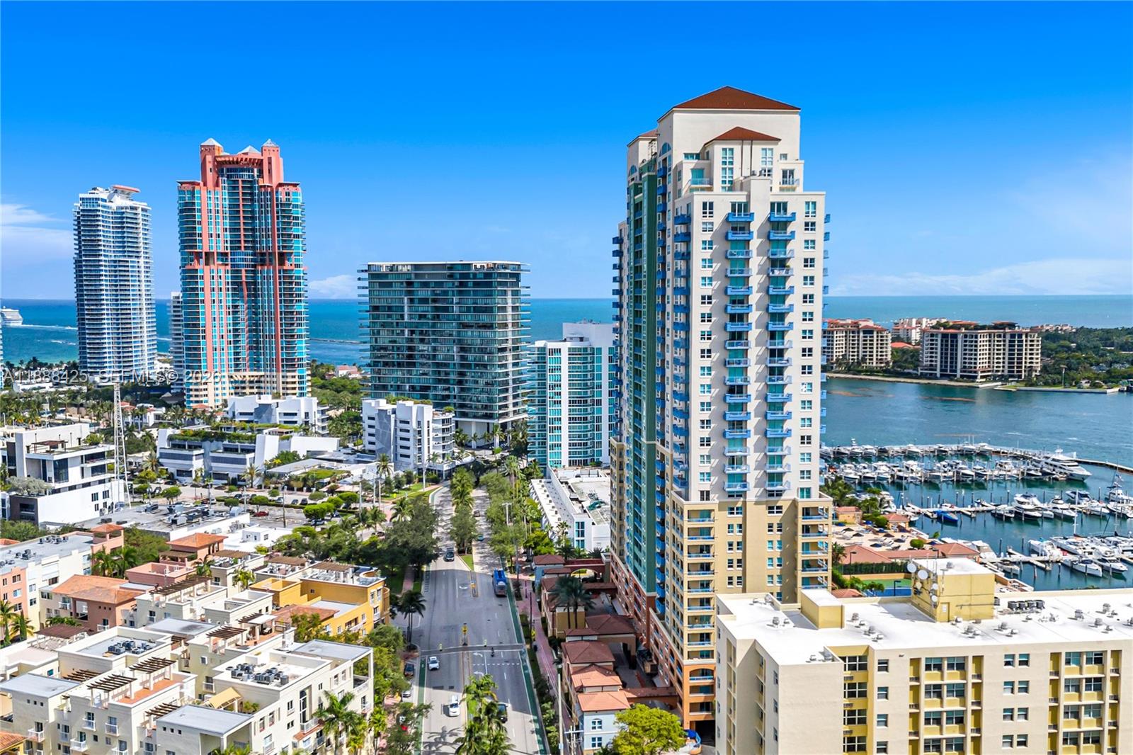 YACHT CLUB AT PORTOFINO C - Residential