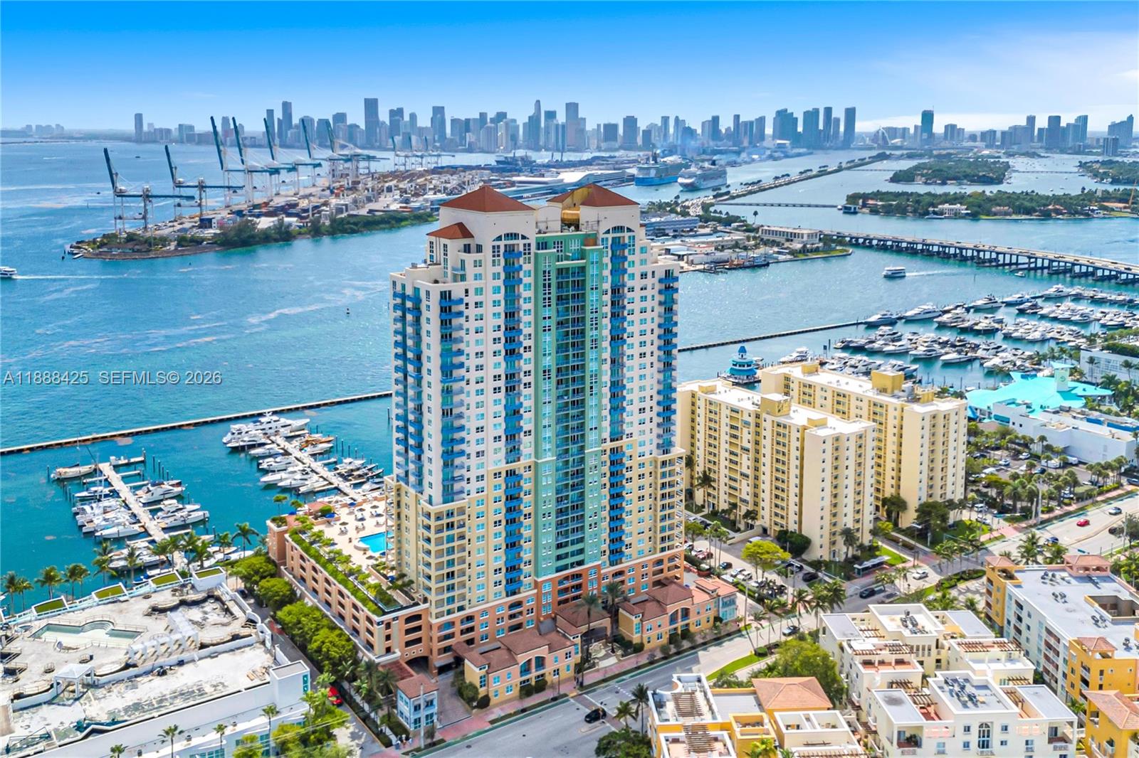 YACHT CLUB AT PORTOFINO C - Residential