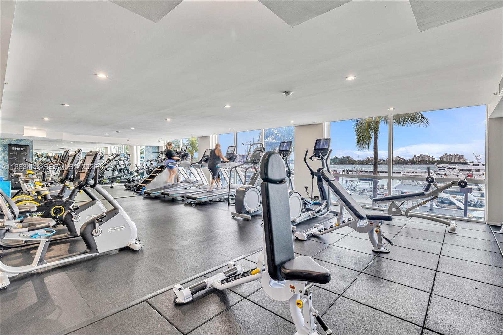 YACHT CLUB AT PORTOFINO C - Residential