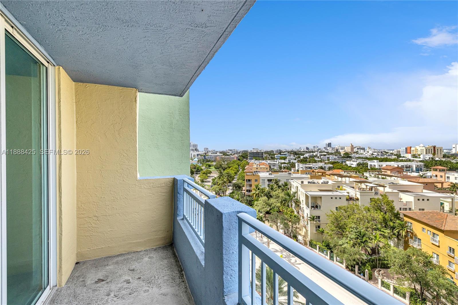 YACHT CLUB AT PORTOFINO C - Residential