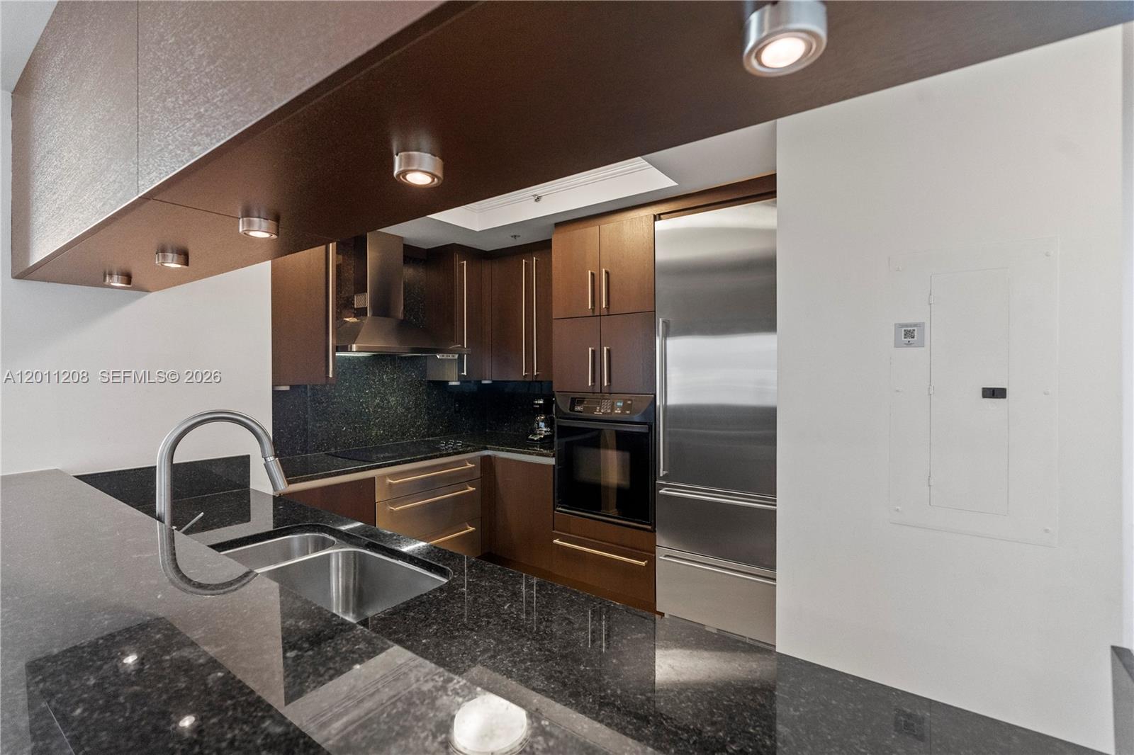 The Ritz Carlton - Residential