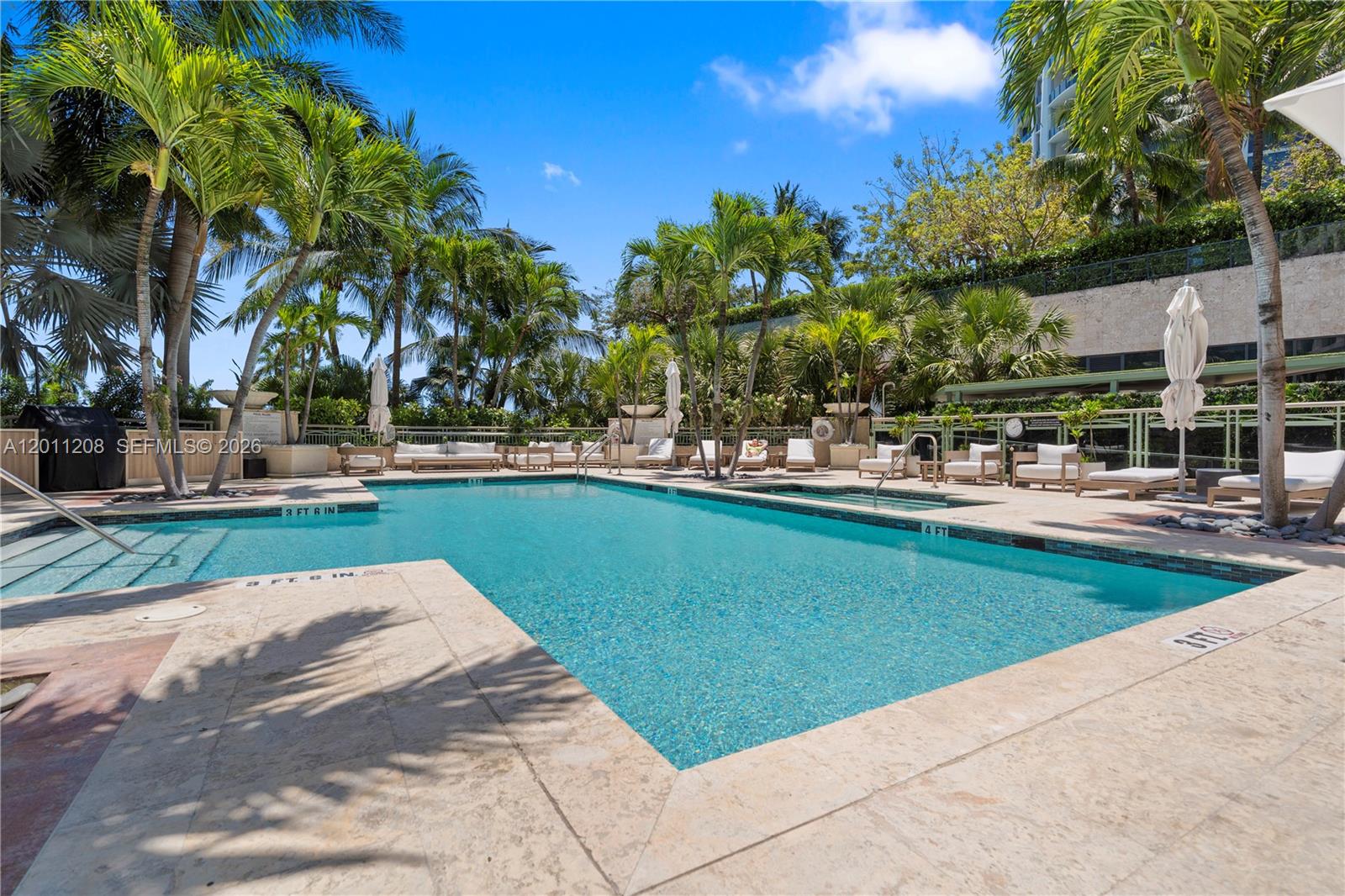 The Ritz Carlton - Residential