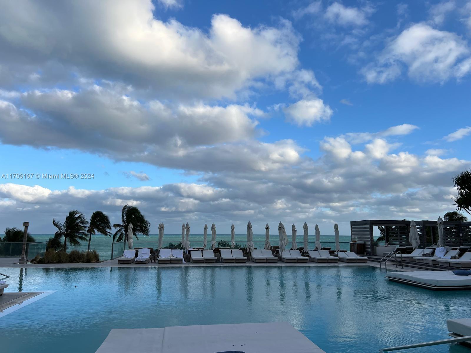 RONEY PALACE CONDO - Residential Lease