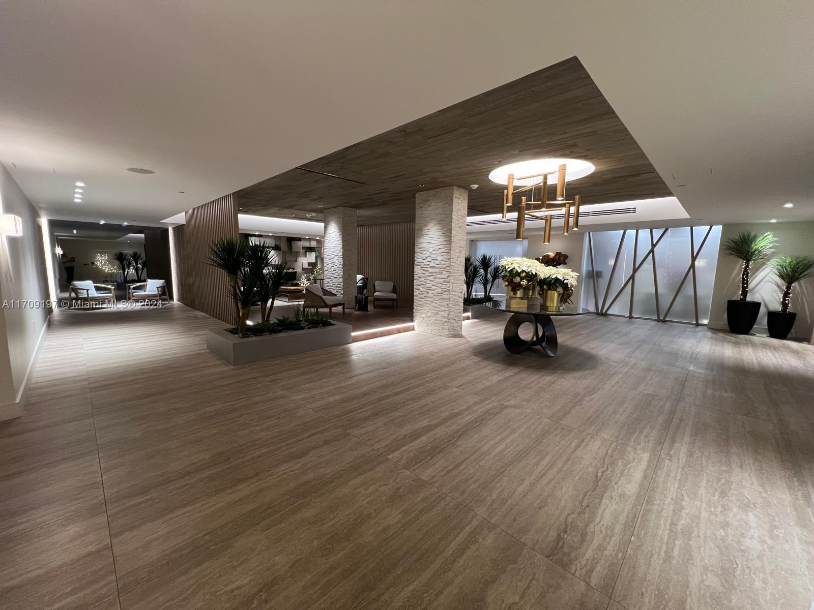 RONEY PALACE CONDO - Residential Lease
