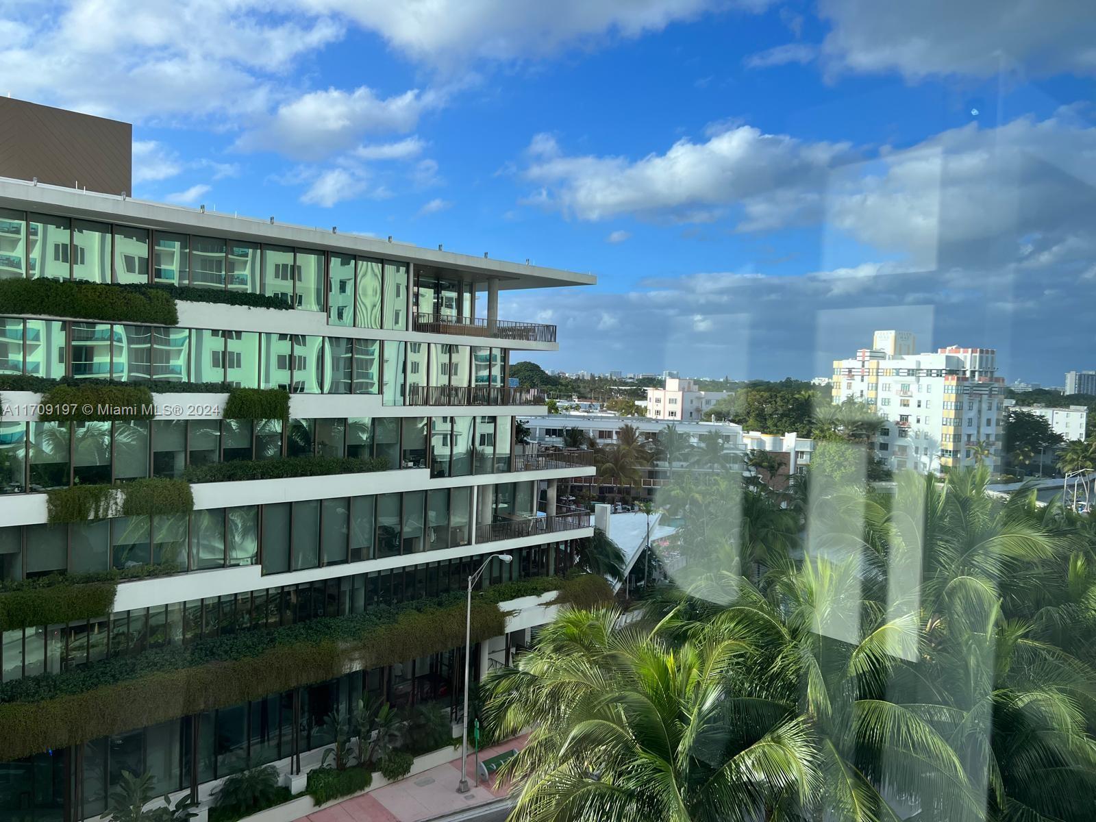 RONEY PALACE CONDO - Residential Lease
