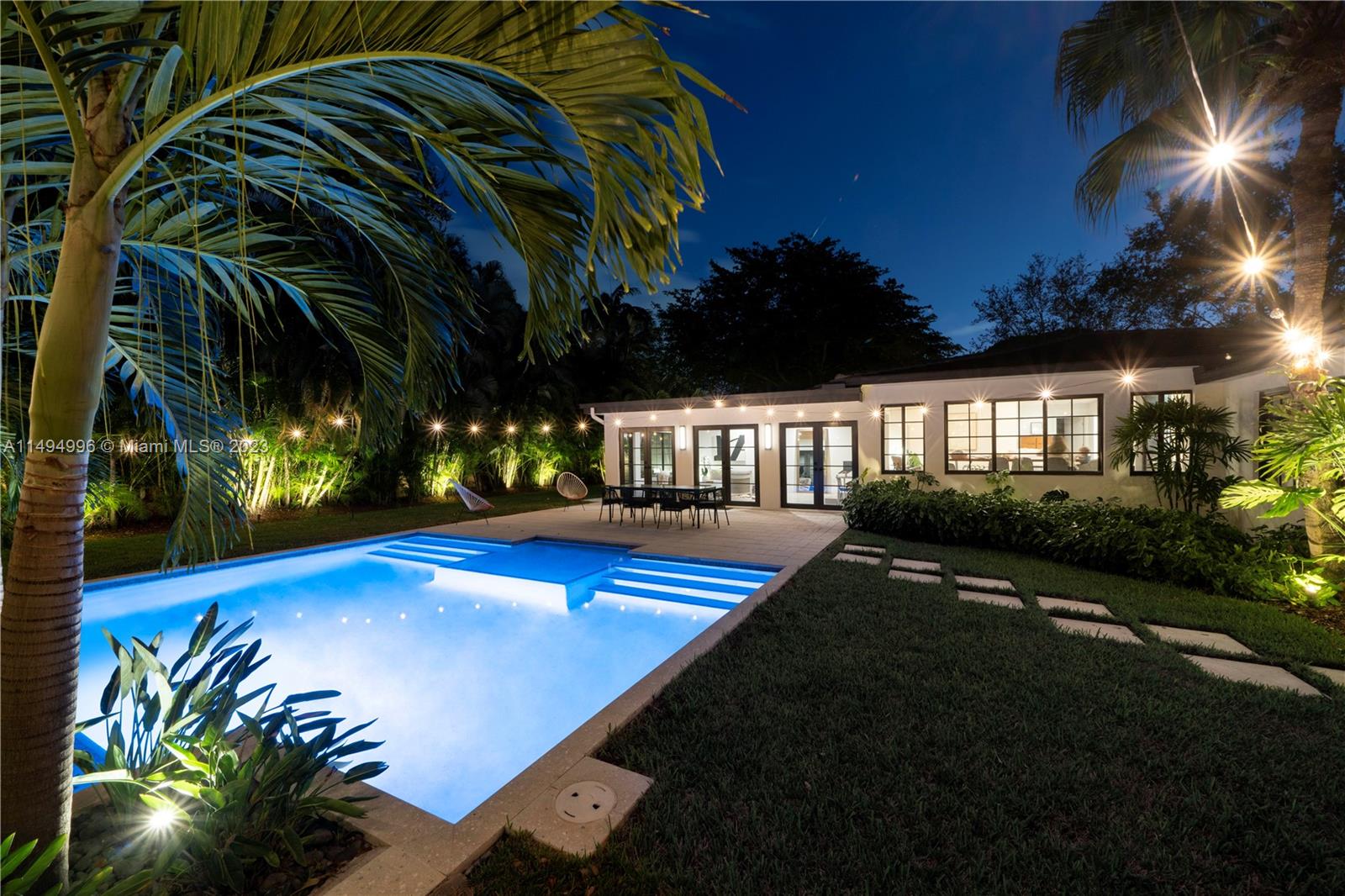 MIAMI SHORES SEC 3 - Residential