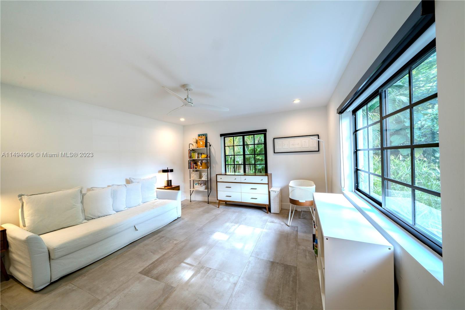 MIAMI SHORES SEC 3 - Residential