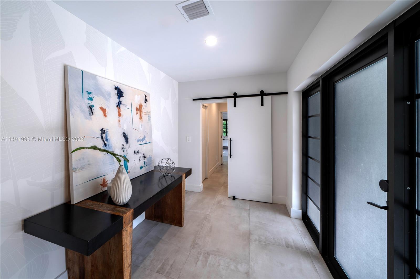 MIAMI SHORES SEC 3 - Residential