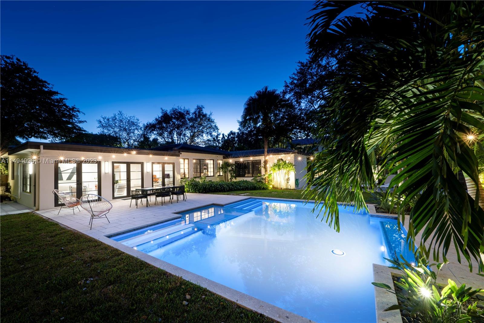 MIAMI SHORES SEC 3 - Residential