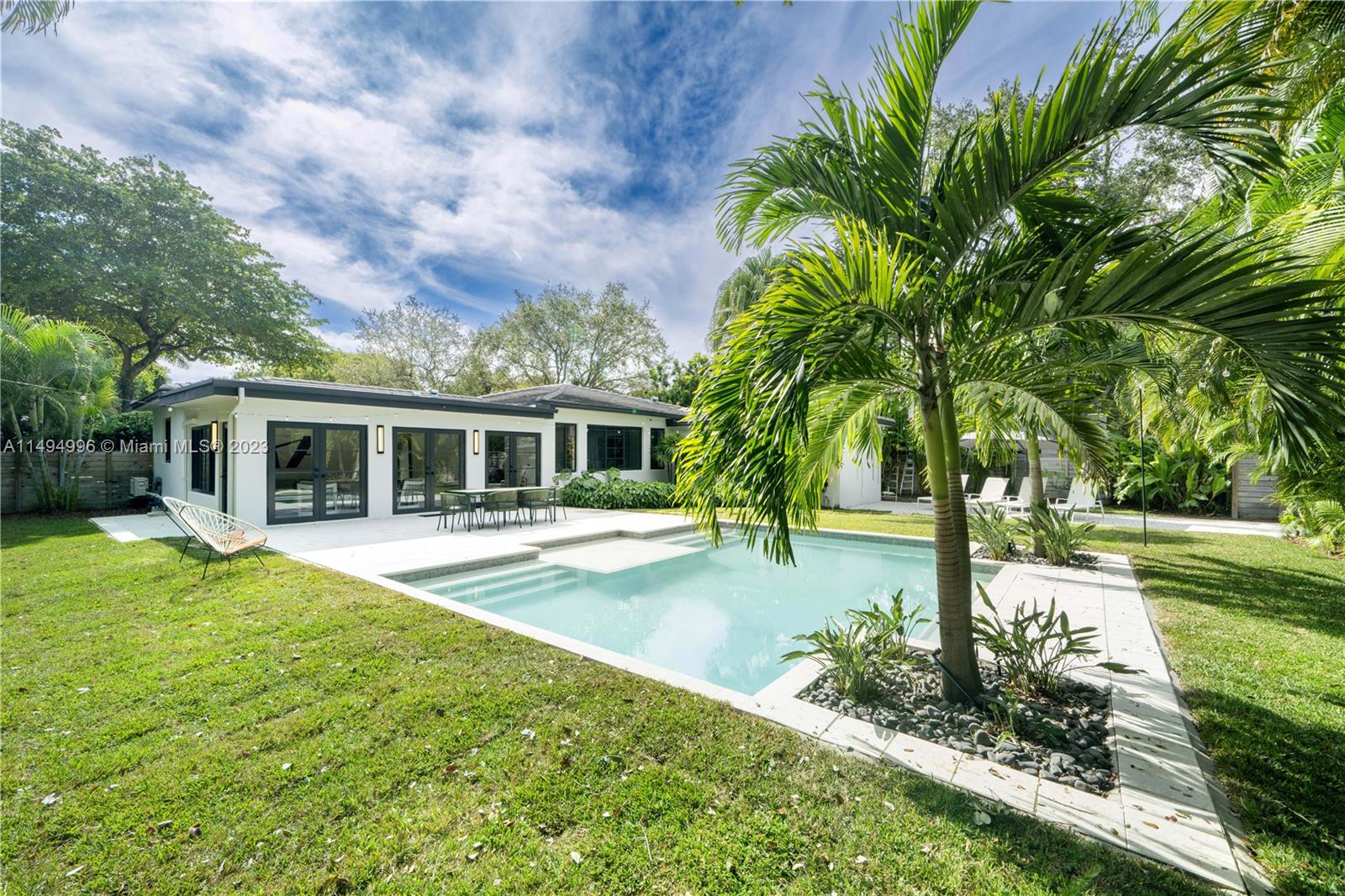 MIAMI SHORES SEC 3 - Residential