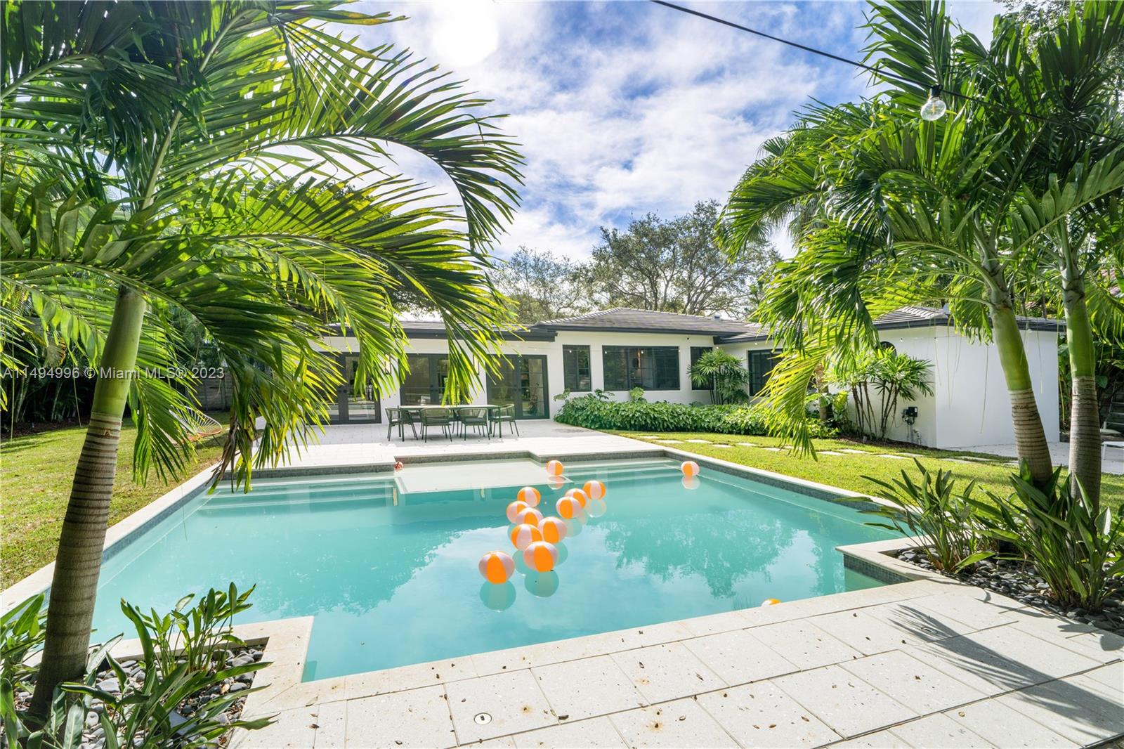 MIAMI SHORES SEC 3 - Residential