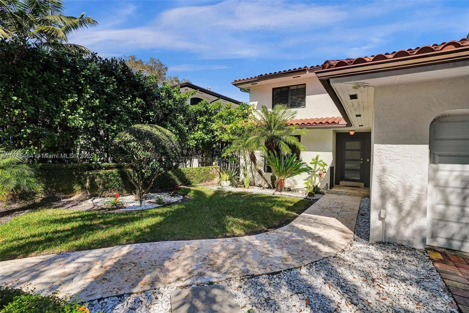 Coral Gables, Florida 33146, United States, 4 Bedrooms Bedrooms, ,3 BathroomsBathrooms,Residential,Pending,1355