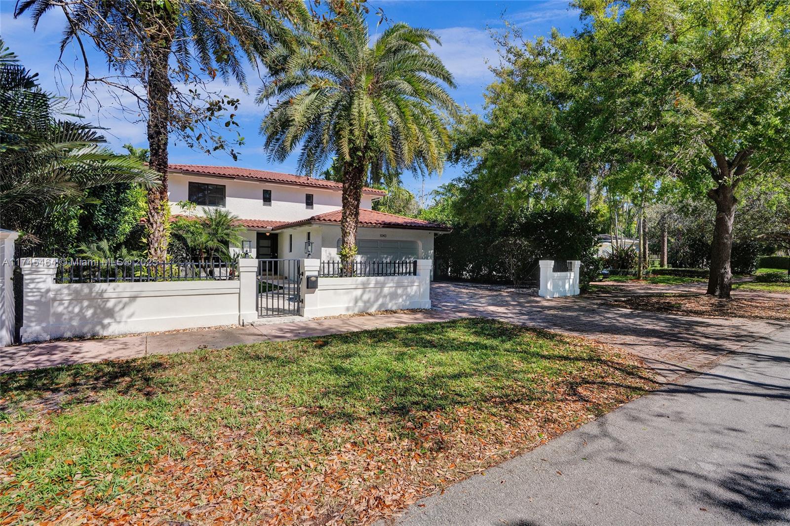 C GABLES RIVIERA SEC 12 - Residential