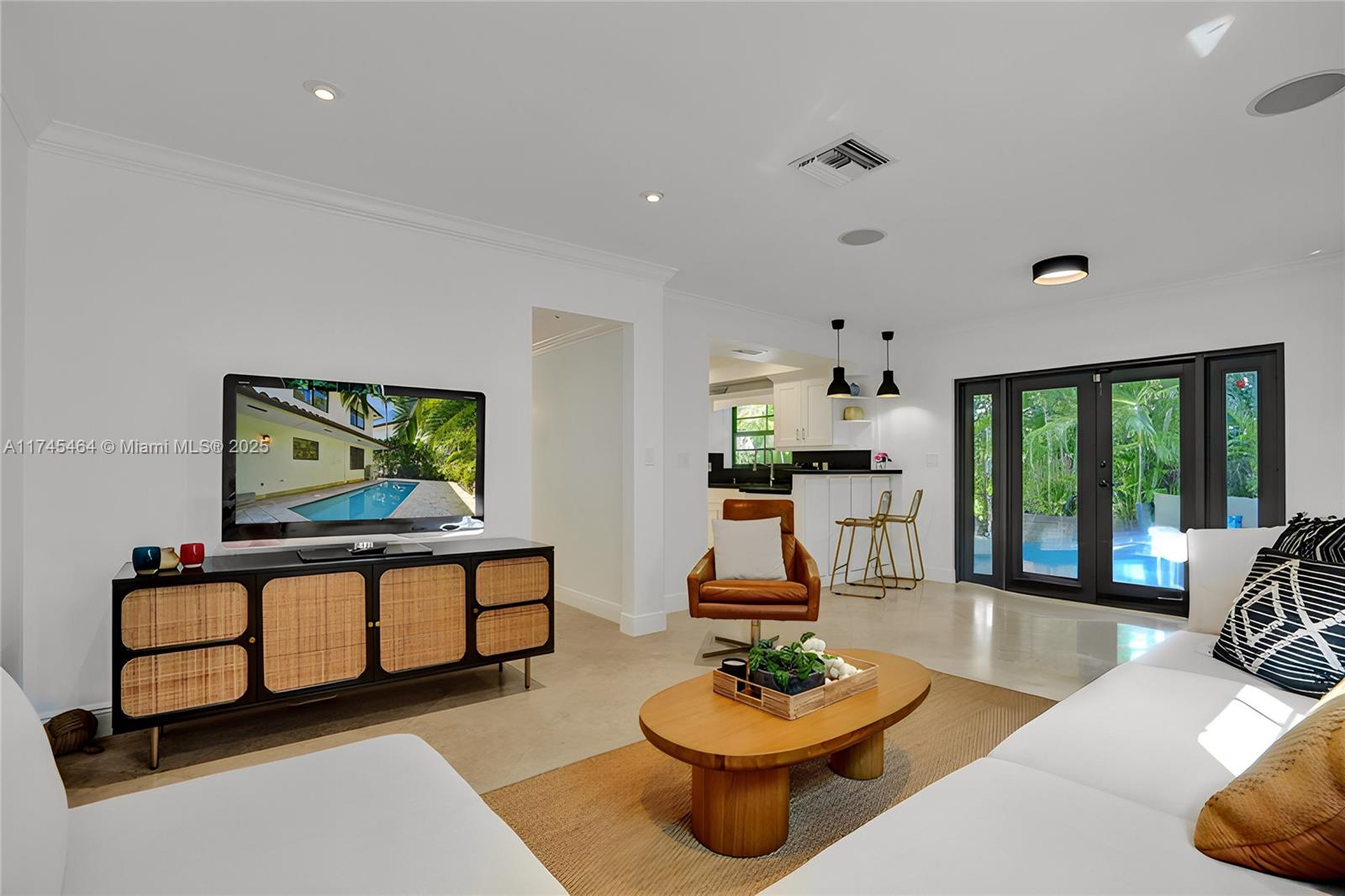 C GABLES RIVIERA SEC 12 - Residential