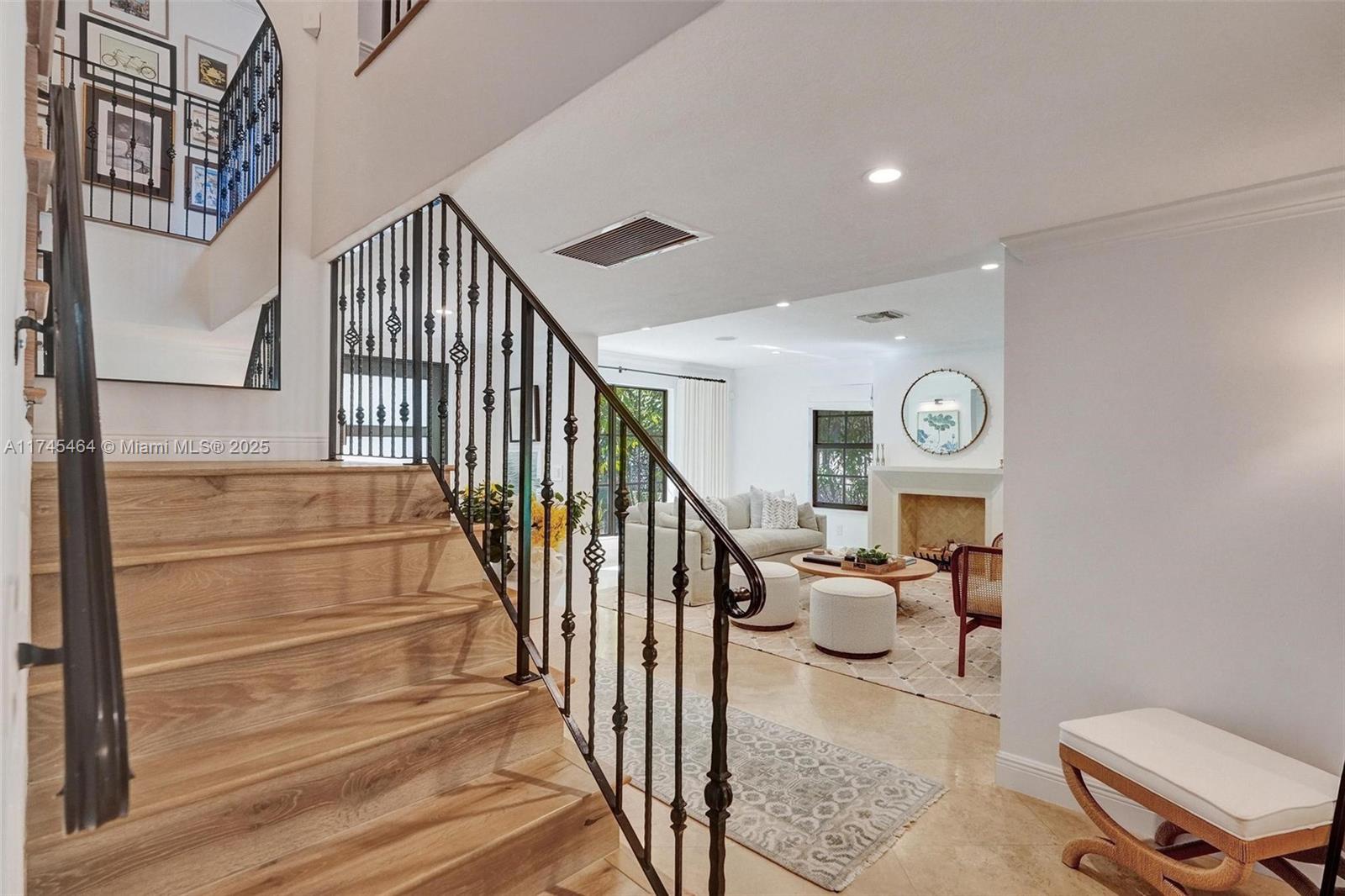 C GABLES RIVIERA SEC 12 - Residential