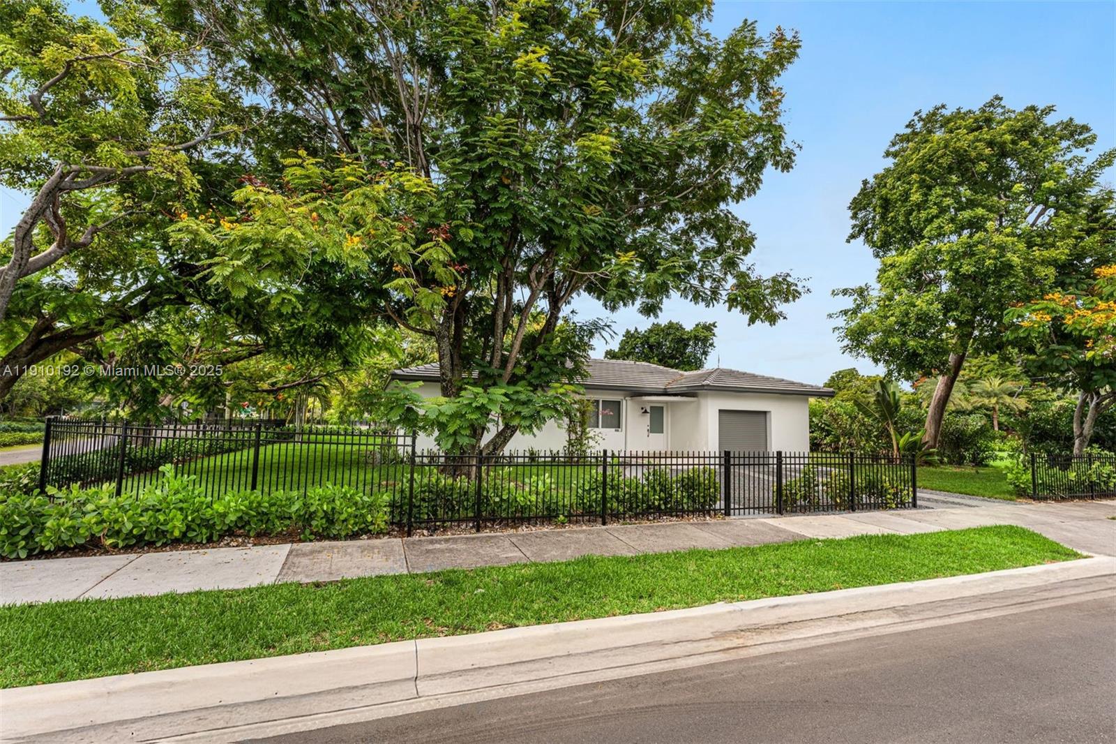 SPRING GARDEN - Residential Lease