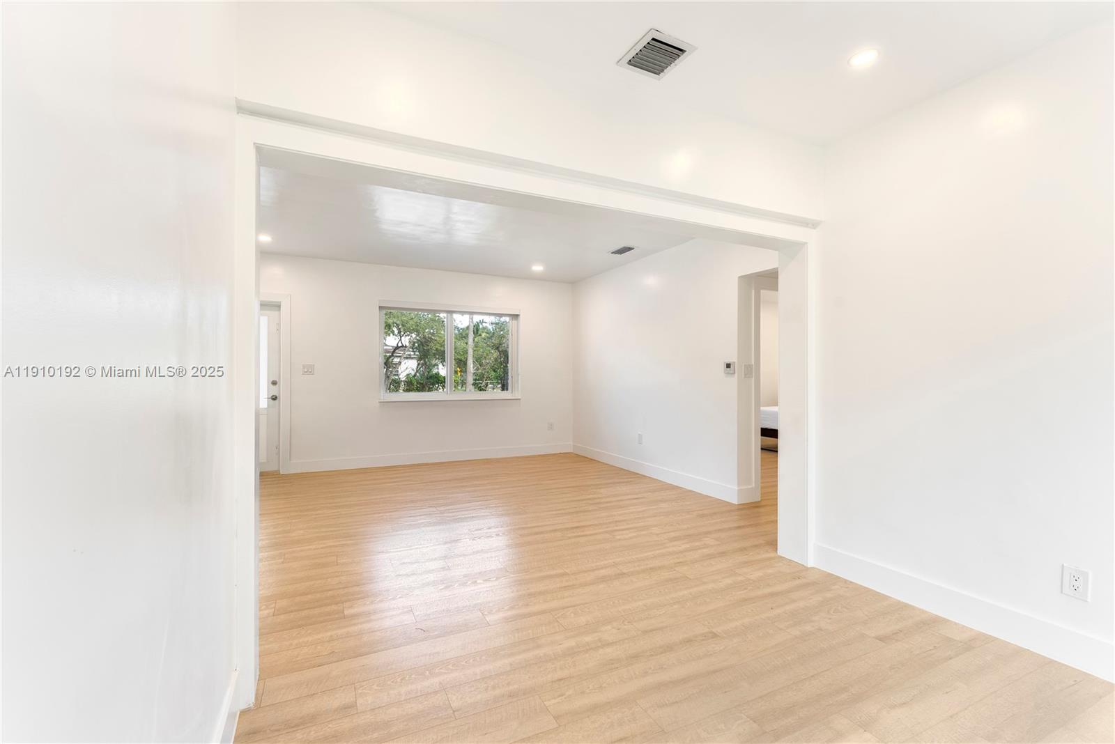 SPRING GARDEN - Residential Lease