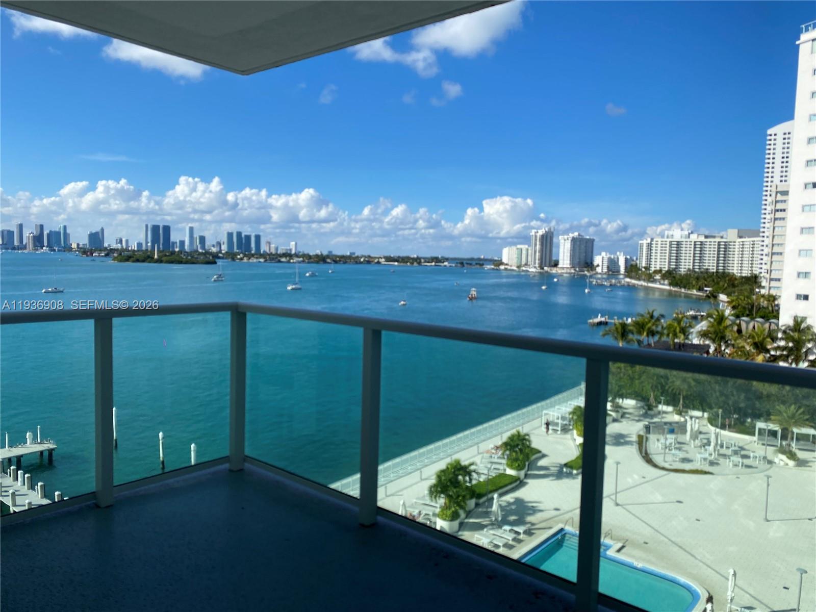 MIRADOR 1000 CONDO - Residential