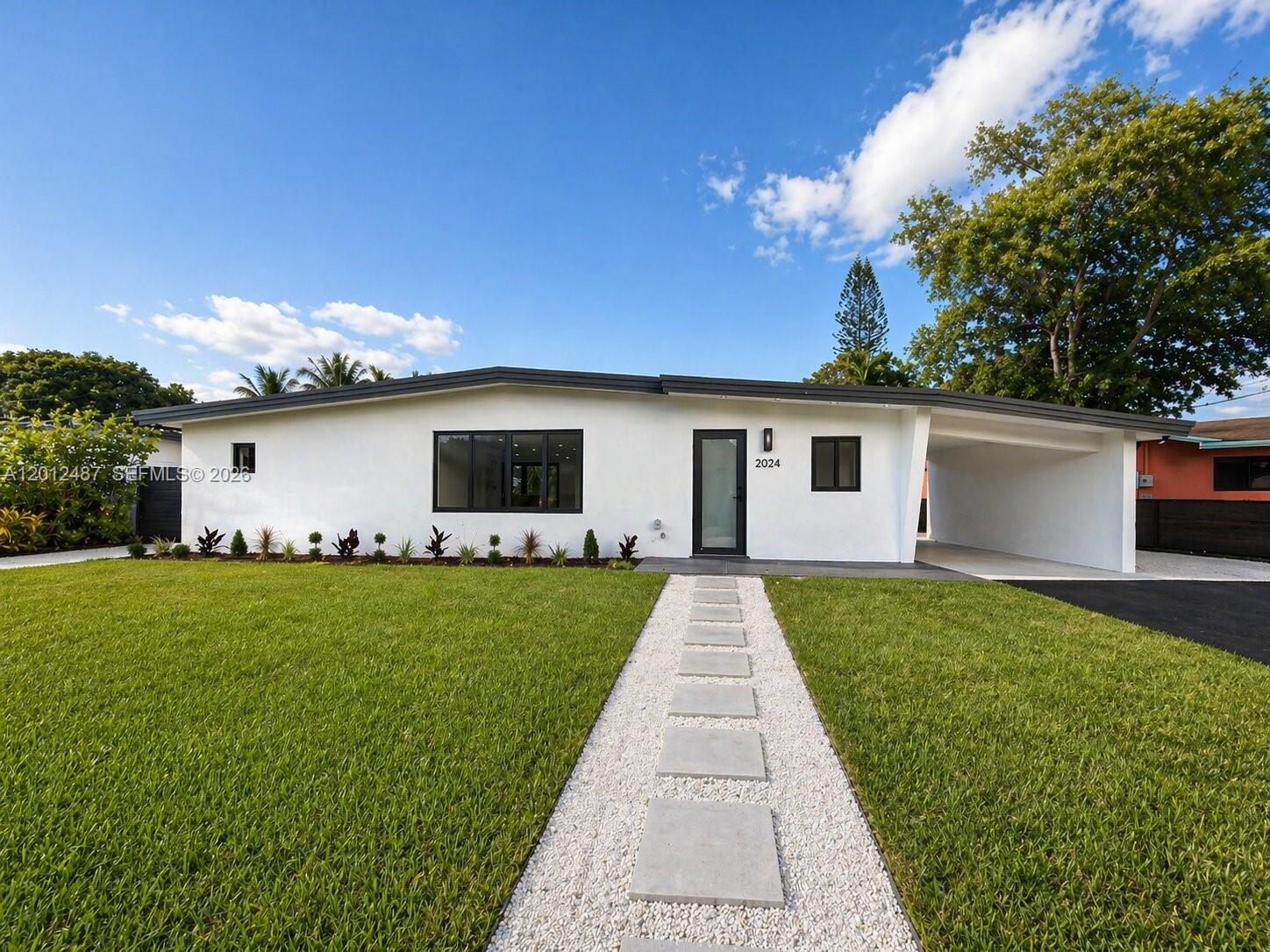 2024 NW 10th Ave