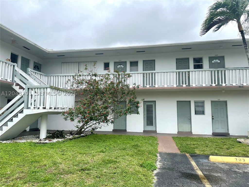 Photo of 6740 Arbor Dr #204, Miramar, FL 33023 (MLS # A12048391)