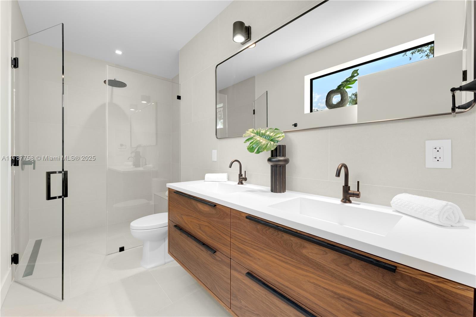 CARTERS ADDN TO C GR - Residential