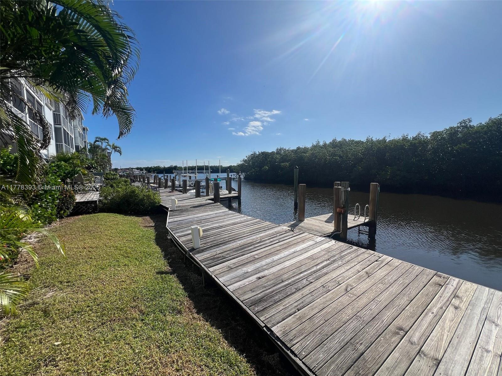 HARBOUR HALL INLET CLUB C - Residential Lease