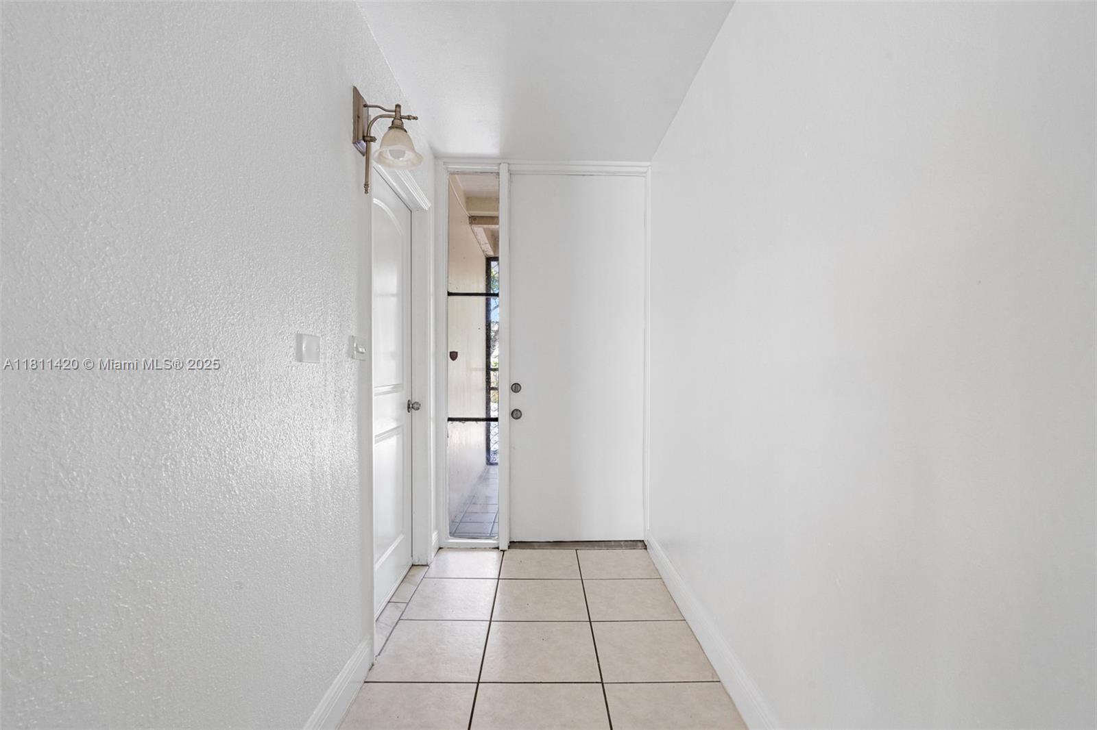 MIAMI LAKES LOCH LOMOND W - Residential