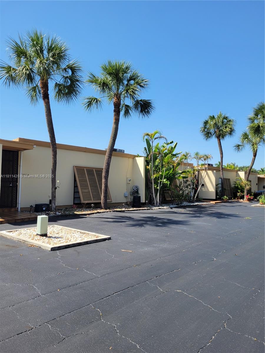 Property for Sale at 15504 Sharpecroft Dr, Miami Lakes, Miami-Dade County, Florida - Bedrooms: 2 
Bathrooms: 2  - $599,999