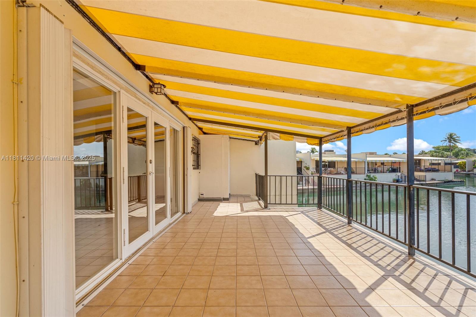 MIAMI LAKES LOCH LOMOND W - Residential