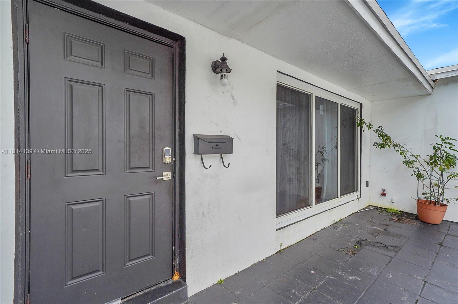 MIRAMAR SEC 10 - Residential