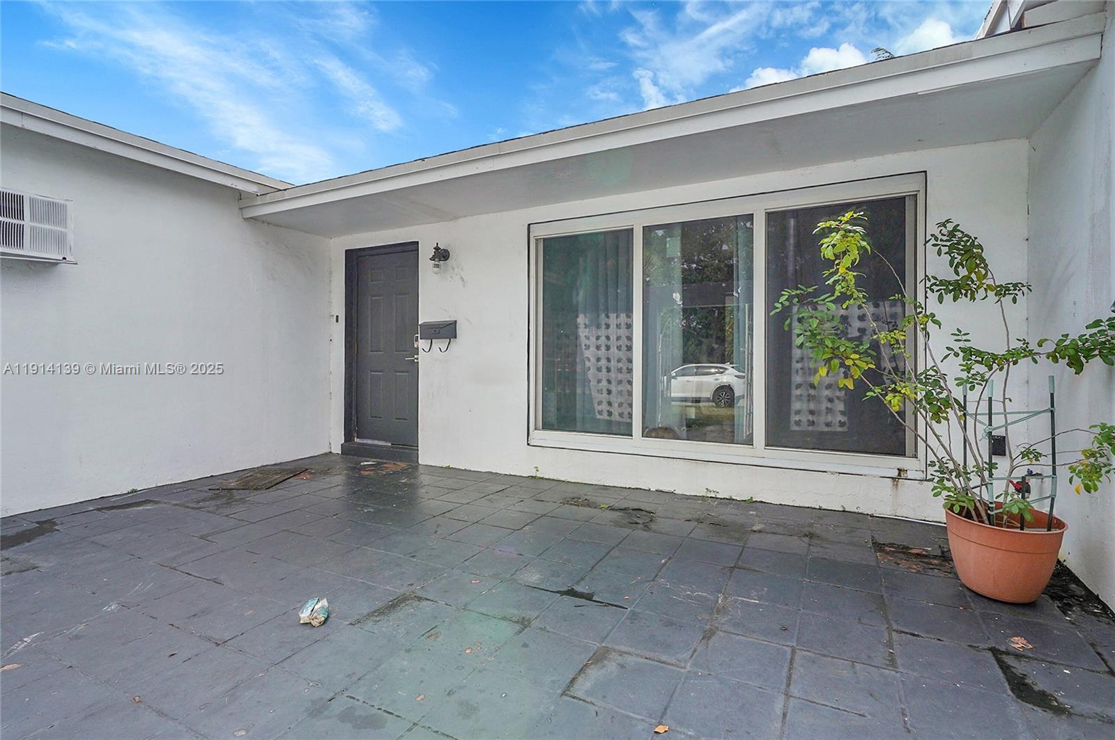 MIRAMAR SEC 10 - Residential