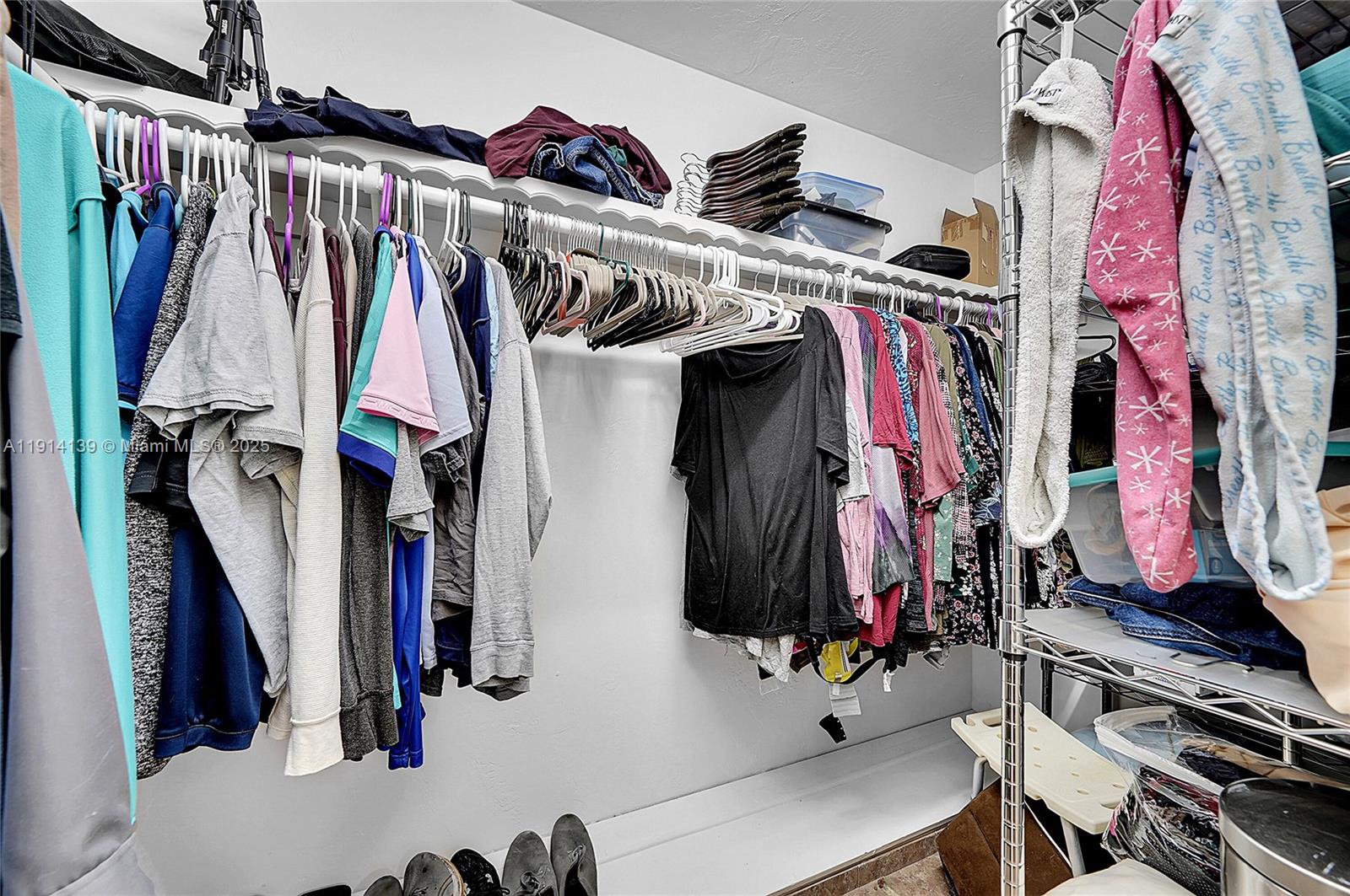 MIRAMAR SEC 10 - Residential