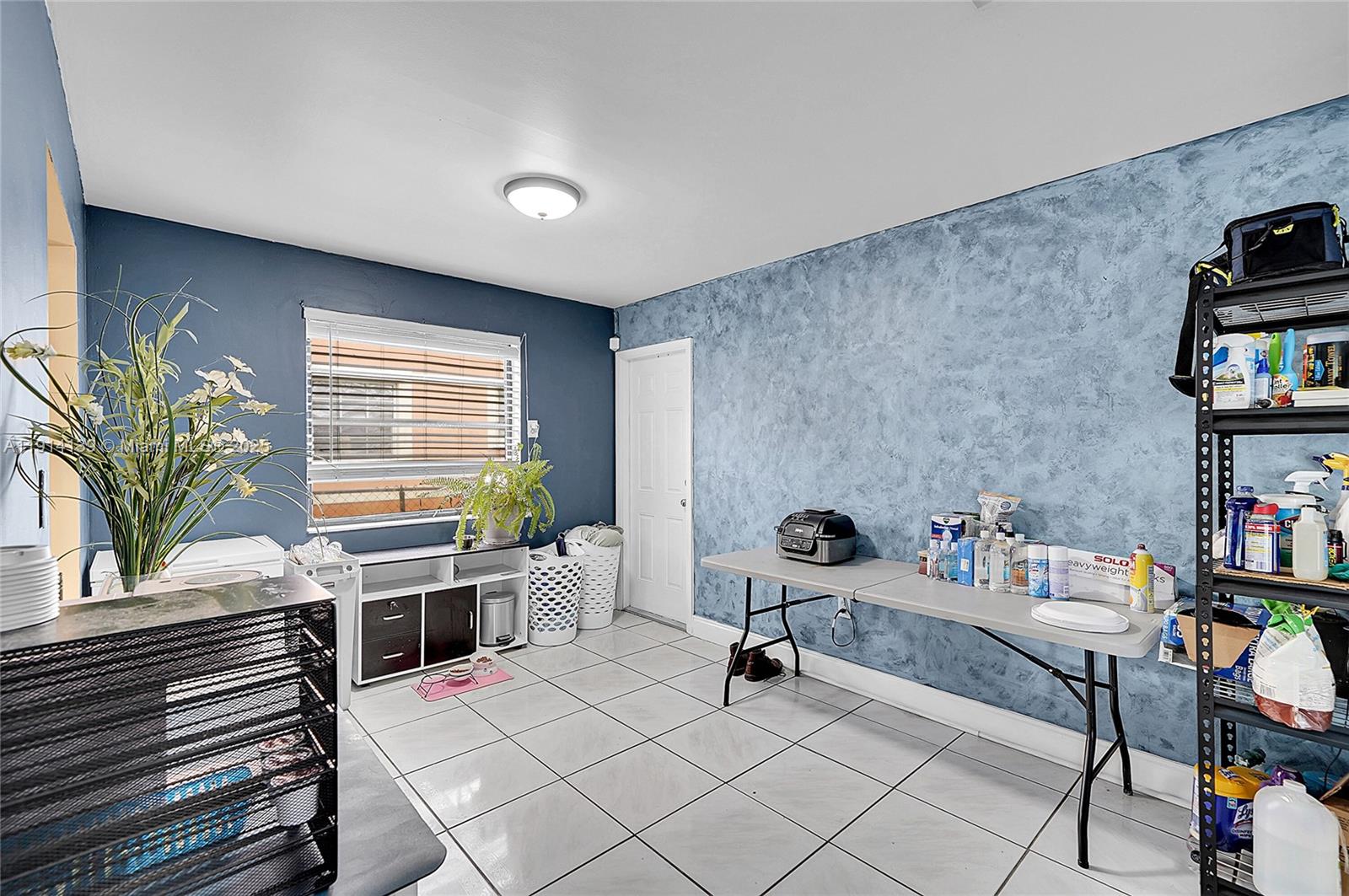 MIRAMAR SEC 10 - Residential