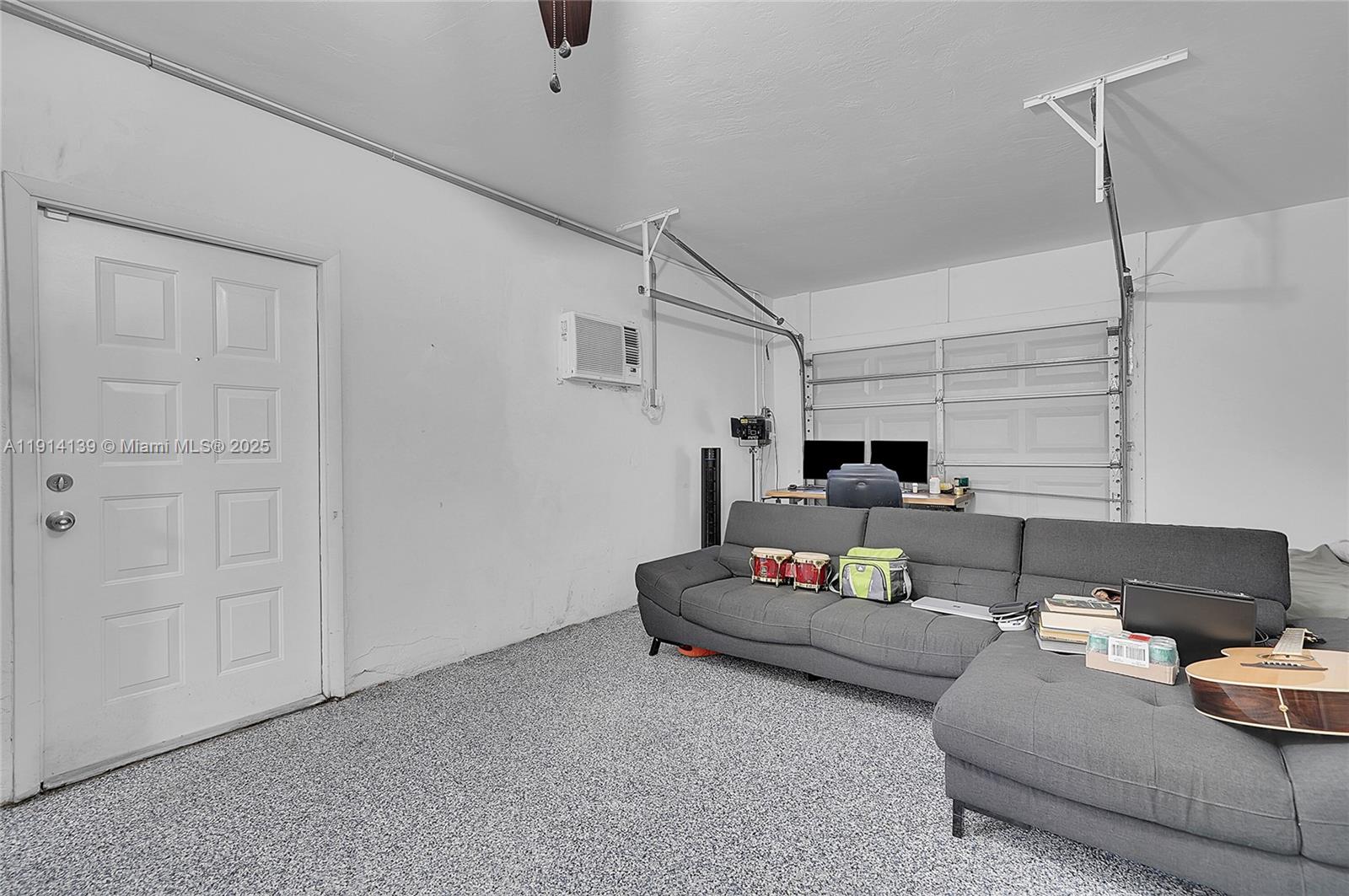 MIRAMAR SEC 10 - Residential