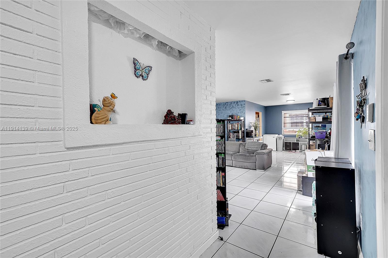 MIRAMAR SEC 10 - Residential