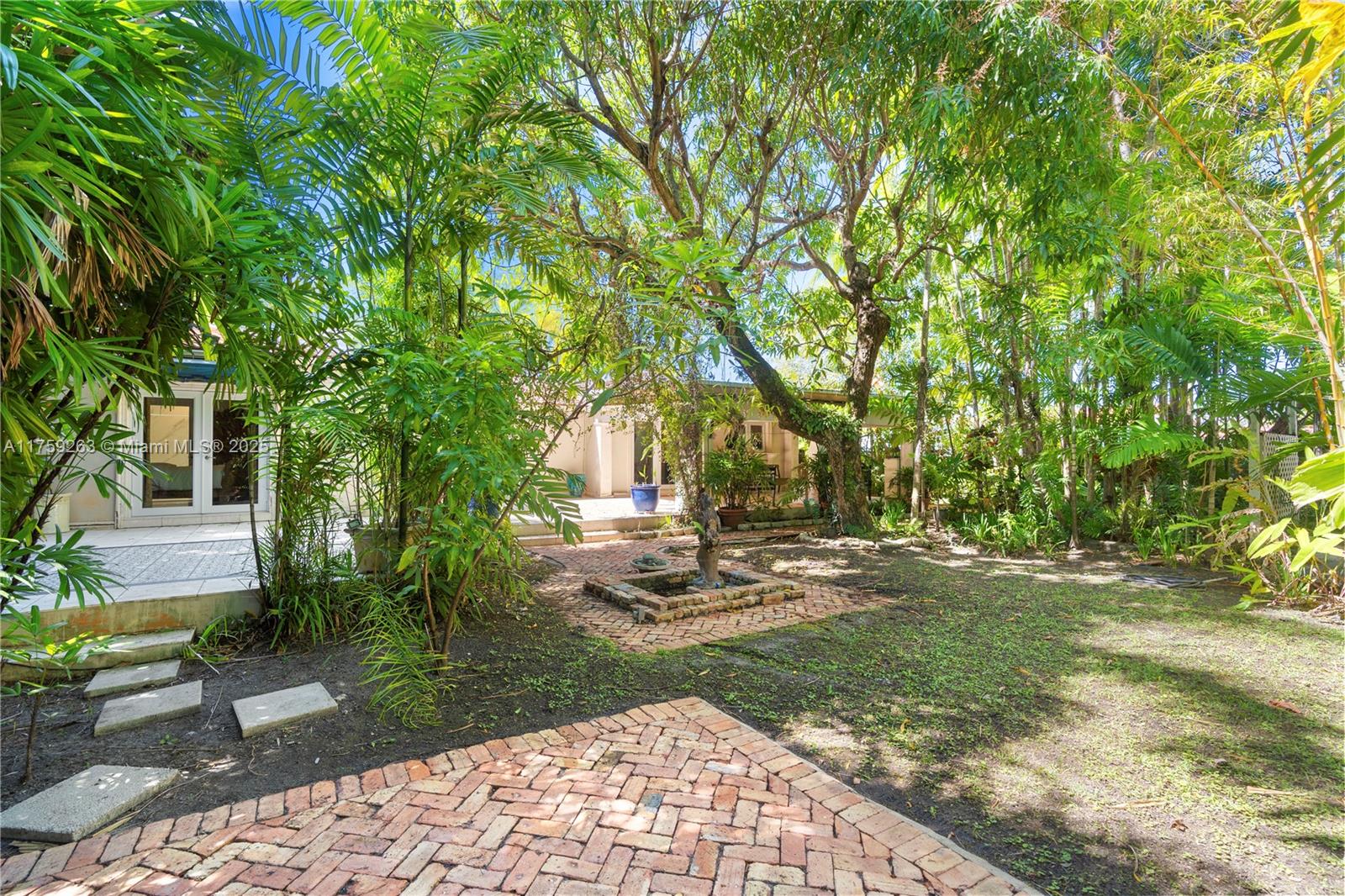 REV PL SEC 2 CC ESTATES - Residential