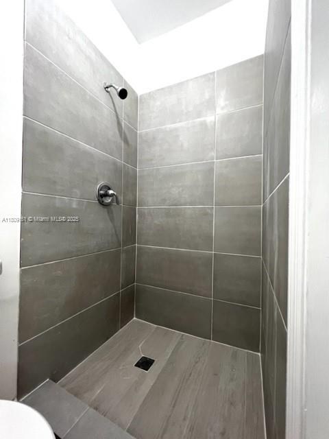1381 NW 56th St S