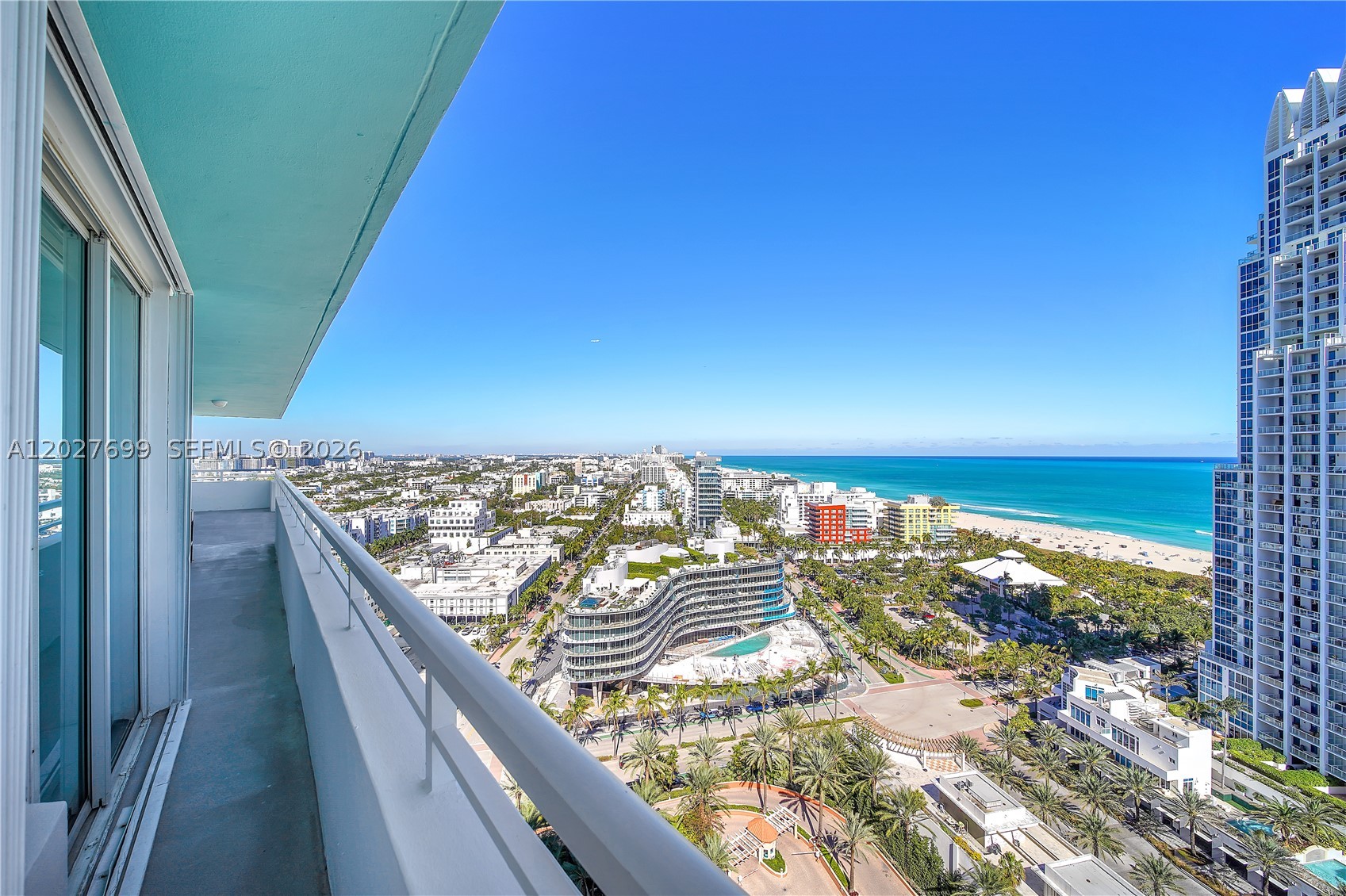 400 S Pointe Dr 2310