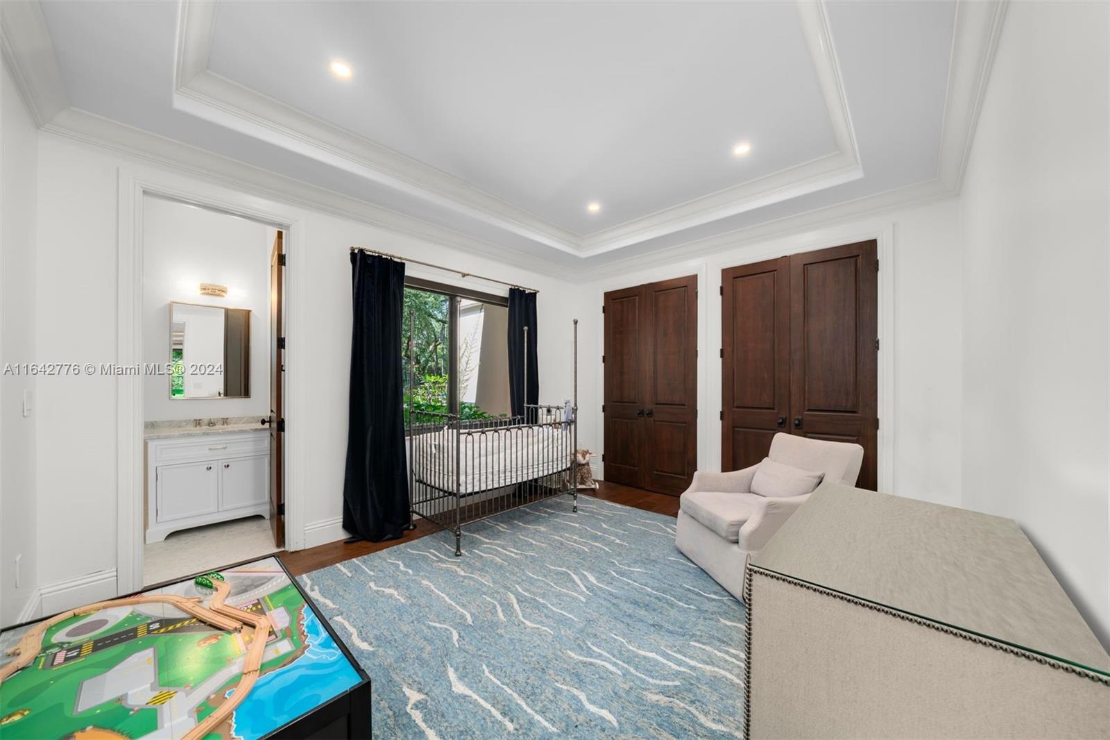 RIDGEWOOD SUB - Residential