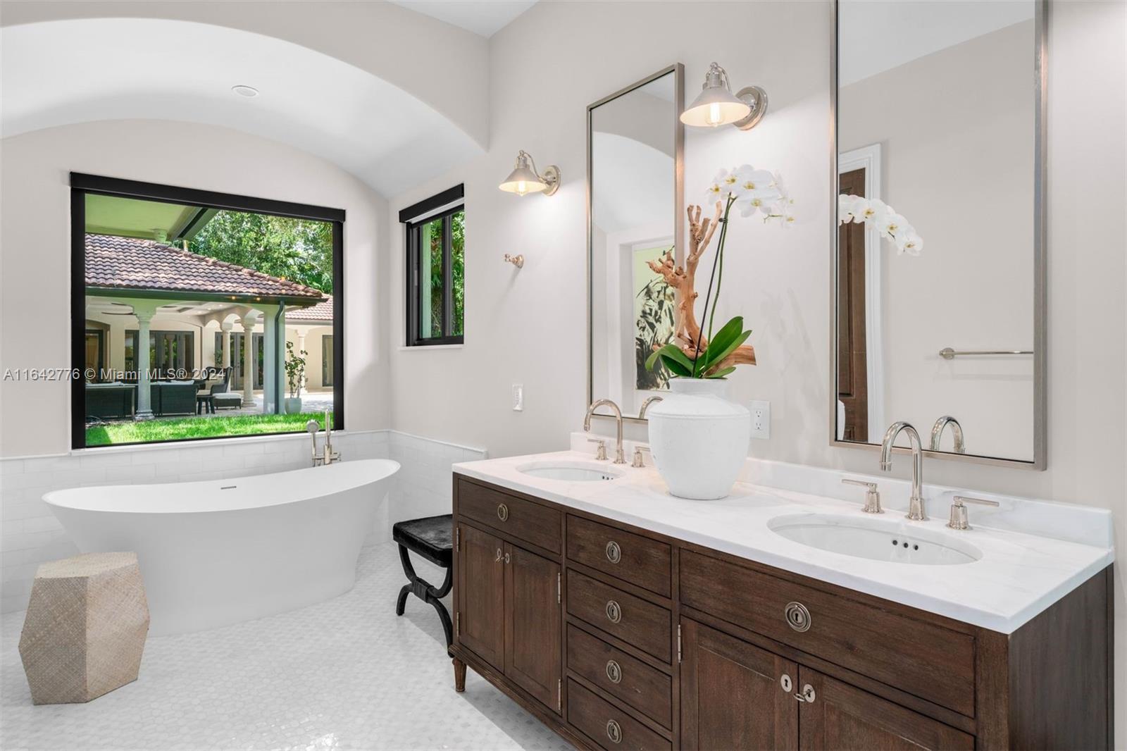 RIDGEWOOD SUB - Residential