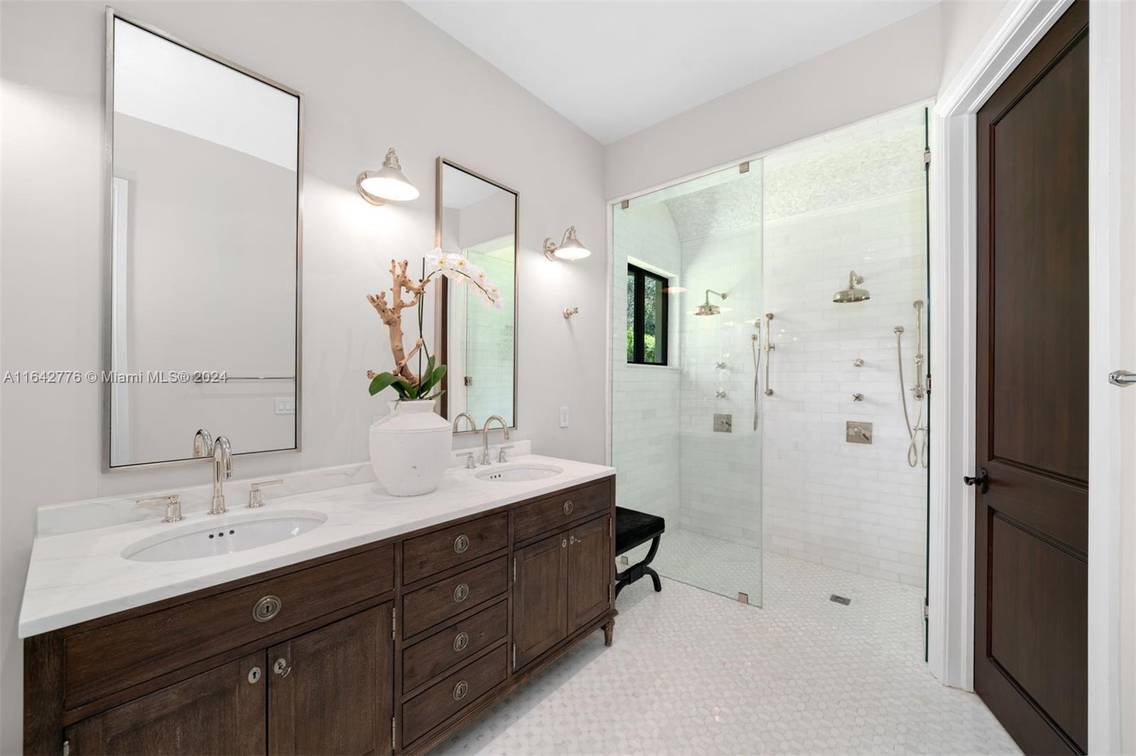 RIDGEWOOD SUB - Residential