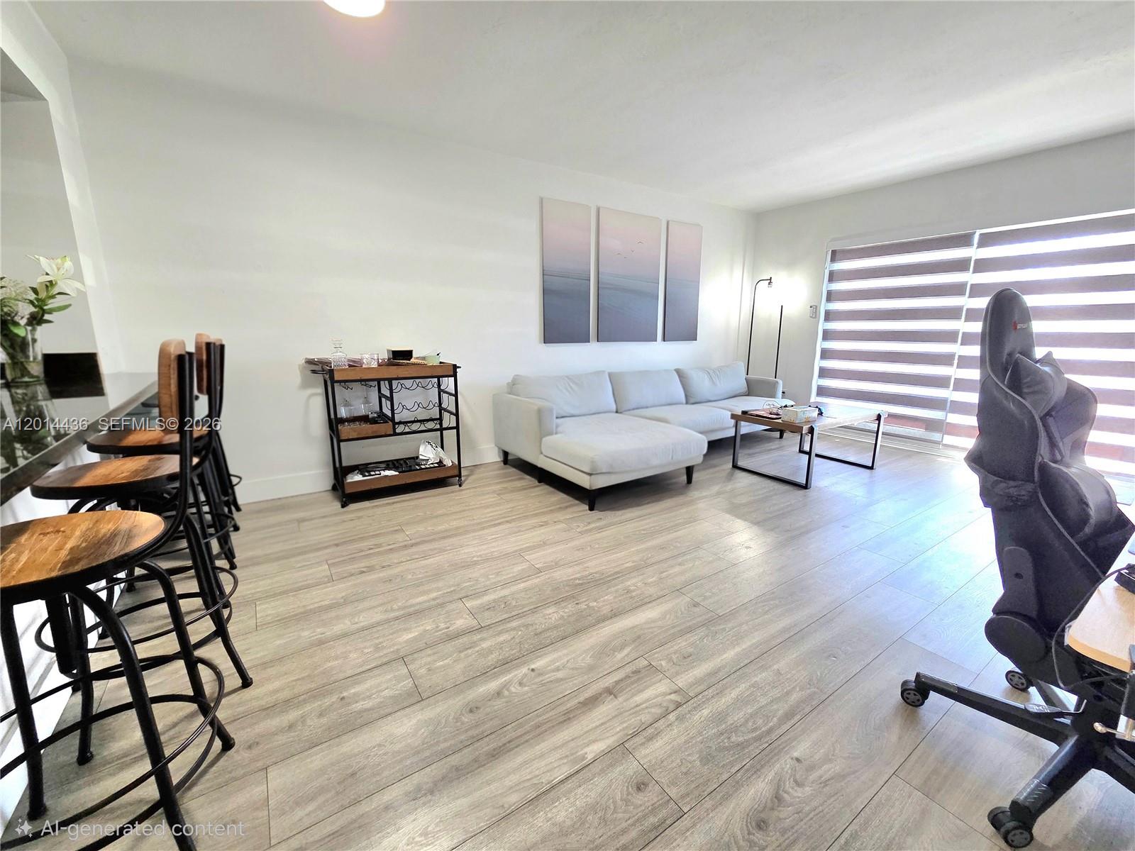DADELAND CAPRI CONDO - Residential