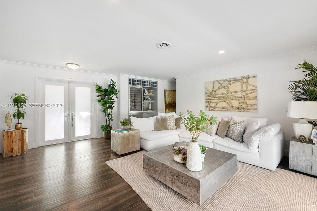 Photo of 7601 SW 165th Ter, Palmetto Bay, FL 33157 (MLS # A11949455)