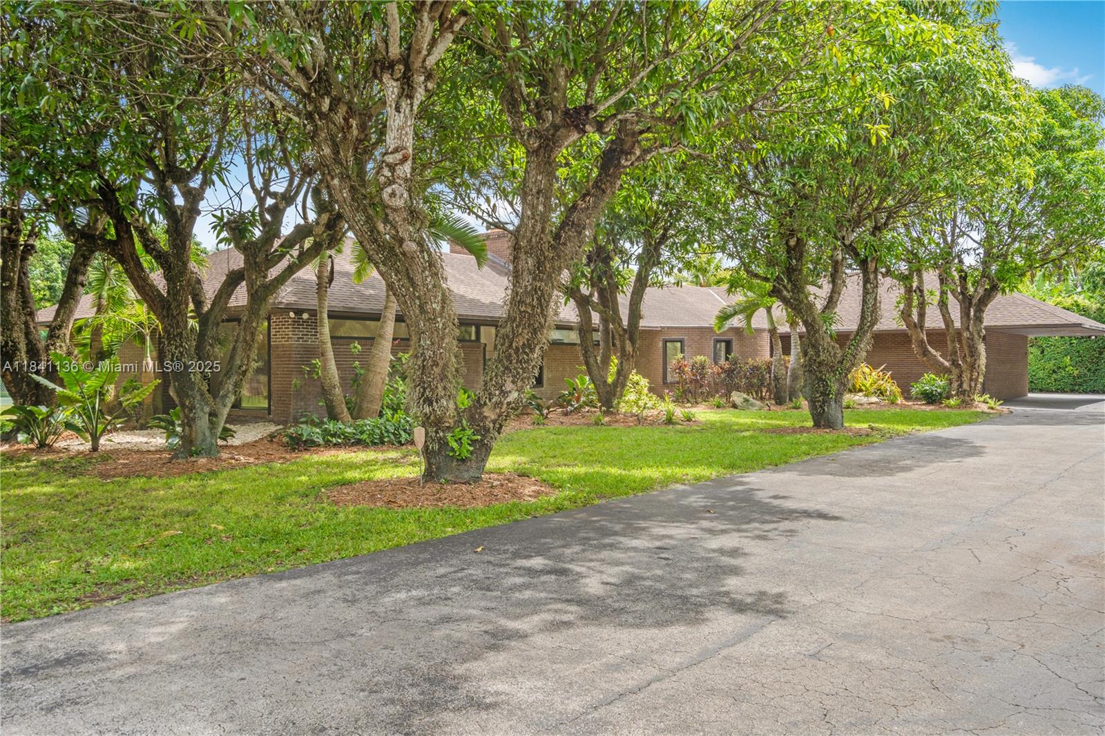 15750 SW 82nd Ave
